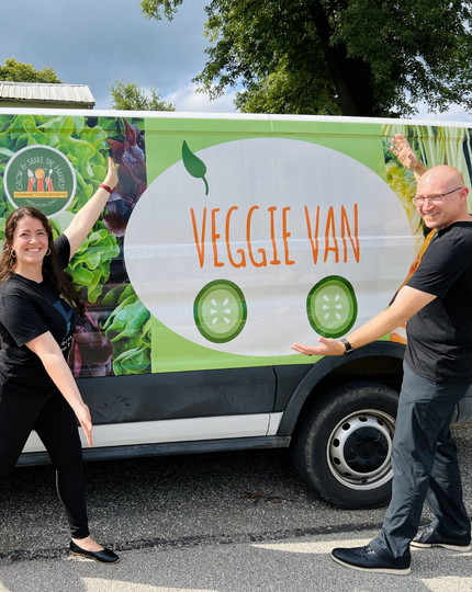 Jackie Munching and Brandon Garrett with the Veggie Van